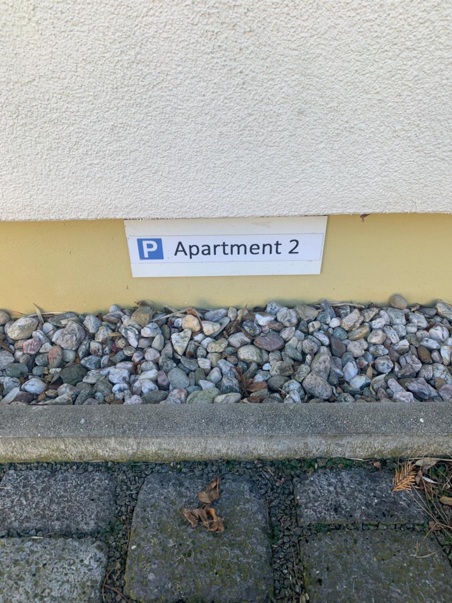 Die Senfbude - Wunderschoene Apartments Fuer 4 Personen Mit Terrasse & Stellplatz Leipzig Buitenkant foto